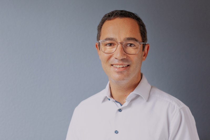 DR. LEOPOLD FLEISCHMANN